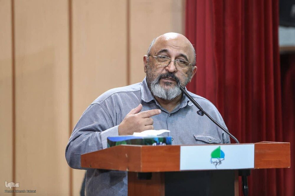 «هم‌پای نور» برگزیده سومین دوره دوسالانه «کتاب عاشورا»