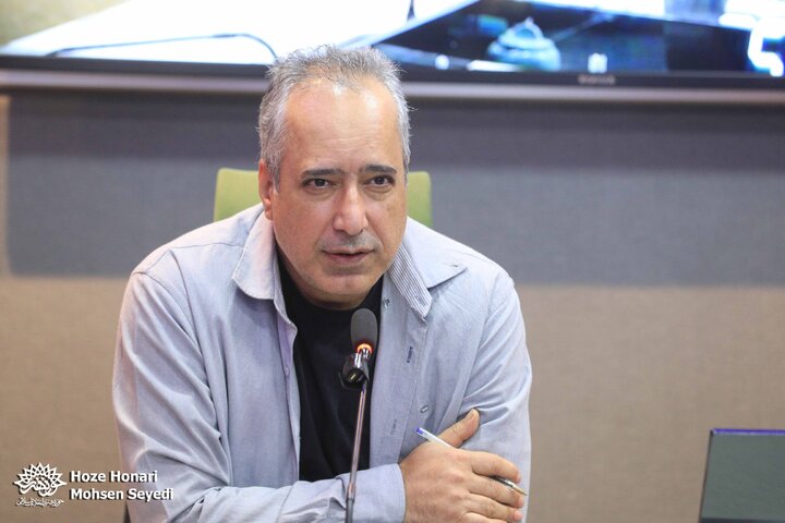 نشست نقد و بررسی رمان «آنجا»