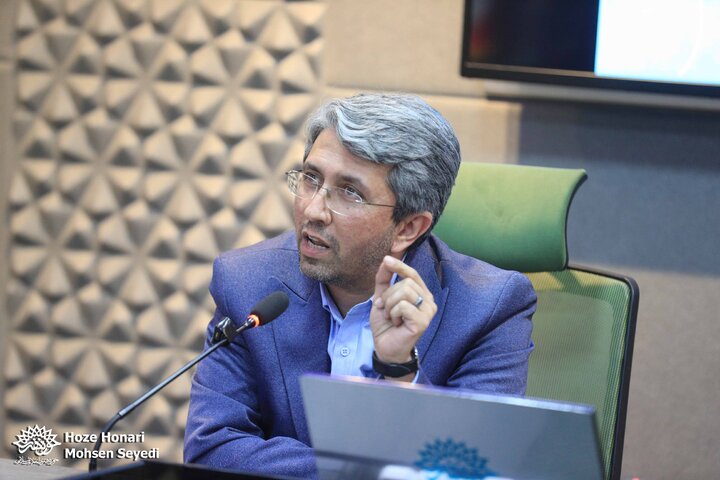 نشست نقد و بررسی رمان «آنجا»