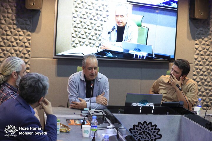 نشست نقد و بررسی رمان «آنجا»