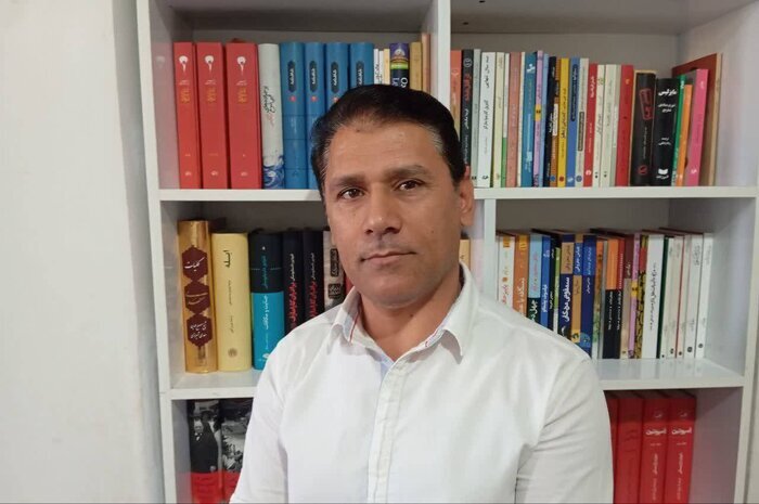 بدون ادبیات، جهان دچار پوچ‌انگاری می‌شود/ داستان‌هایی میان خاک و ایمان در «آقای دیوانه»