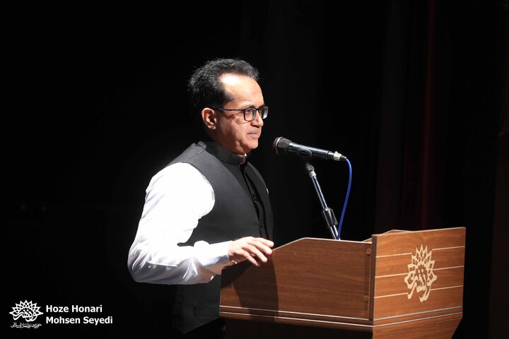 عصر شعر یادبود علامه اقبال لاهوری