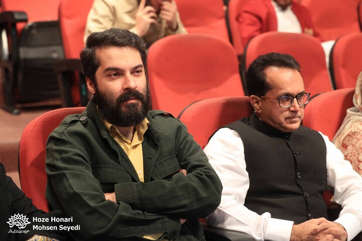 عصر شعر یادبود علامه اقبال لاهوری