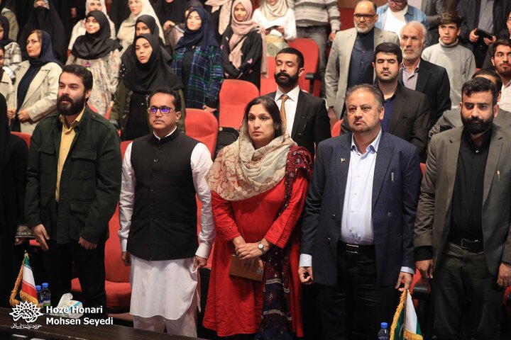 عصر شعر یادبود علامه اقبال لاهوری