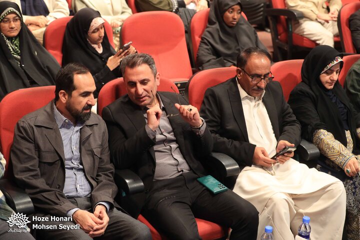 عصر شعر یادبود علامه اقبال لاهوری