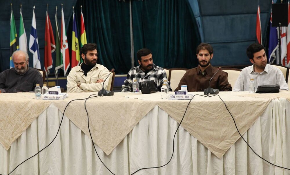 تقدیر رئیس رسانه ملی از عوامل سریال «پسران هور»