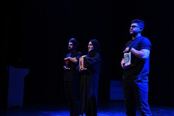 سه کتاب خاطرات رزمندگان لرستان رونمایی شد