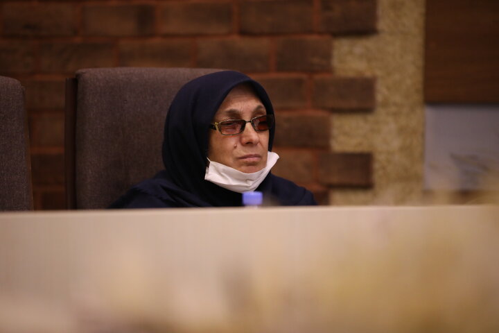 حکمت و حکایت