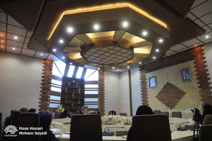 حلقه ادبی طوبی