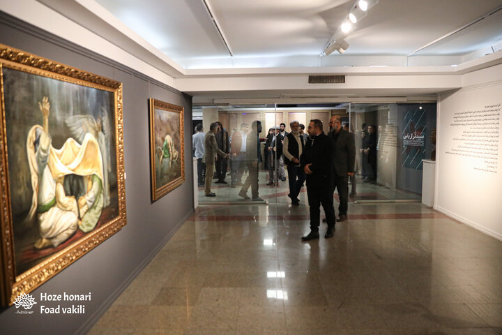 سپیدتر از یاس