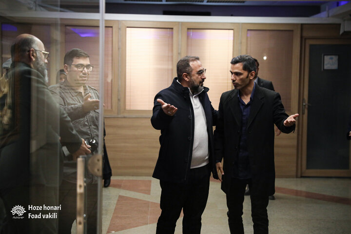 سپیدتر از یاس