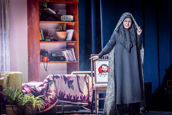 «قهرمان» با مضمون سه کتاب تقریظ شده توسط رهبر انقلاب، اجرا شد