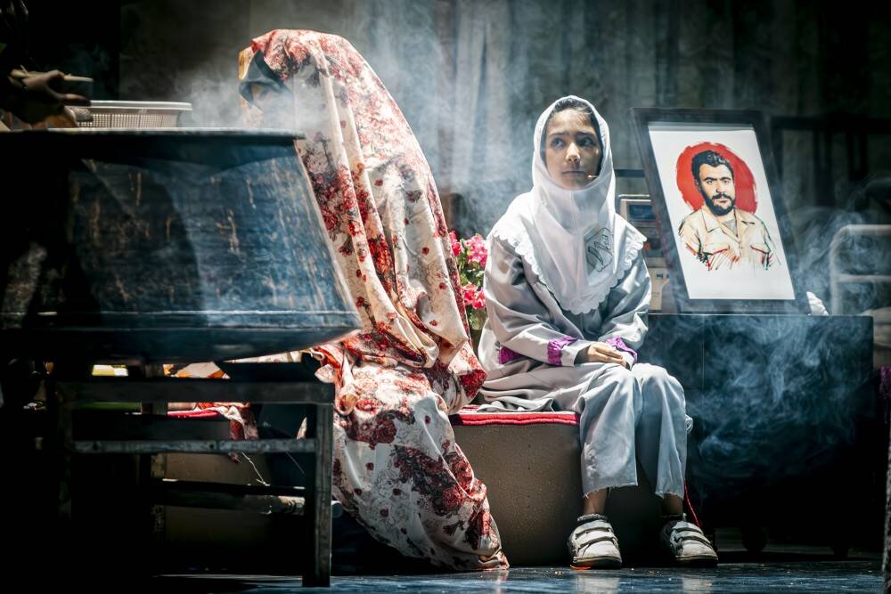 «قهرمان» با مضمون سه کتاب تقریظ شده توسط رهبر انقلاب، اجرا شد