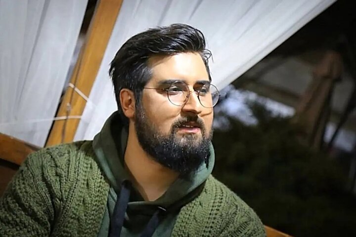 چرا حامد زمانی بدون نوبت آمد؟