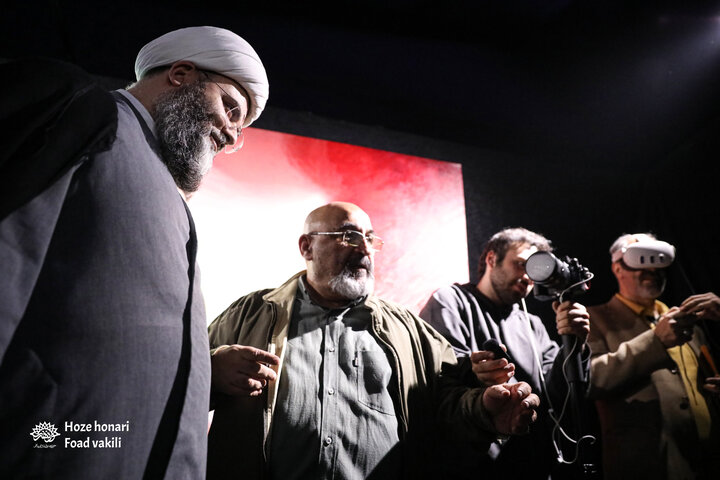 نقل نور آمد