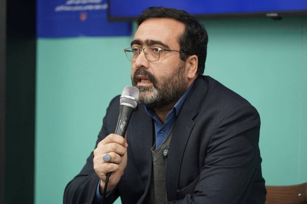 سفرنامه می‌تواند باعث لذت از روایت‌ها، شخصیت‌ها و توصیفات انسانی شود