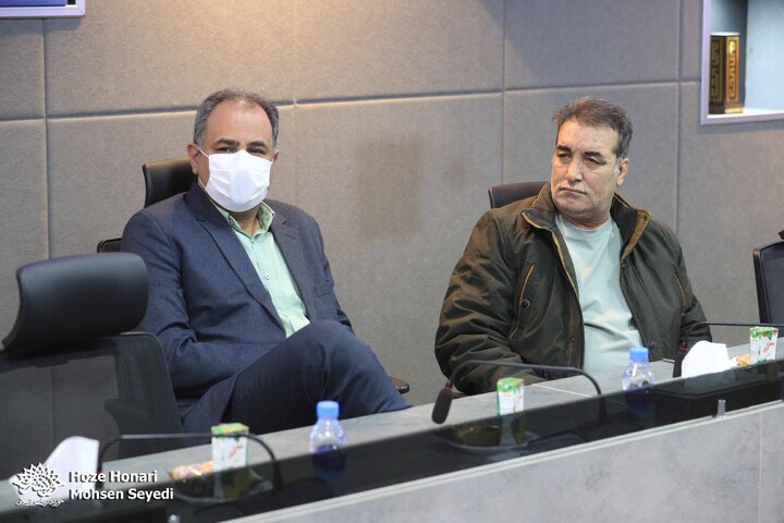 مراسم رونمایی از کتاب «تئاتر مسجد و هنر قدسی»