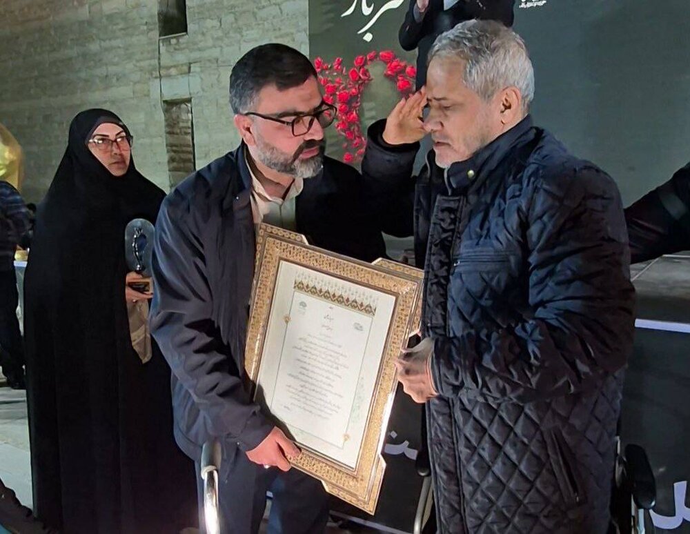 نشان سرباز بر سینه سید صالح؛ فاتح کوچه‌های خرمشهر