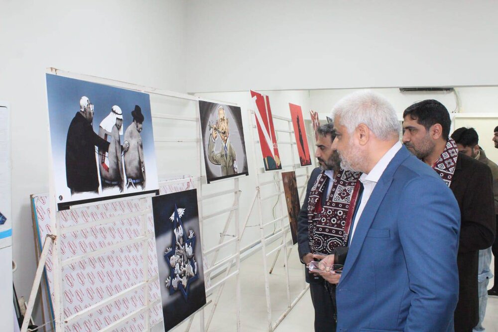 نمایشگاه «خروش نقش‌ها»  افتتاح شد