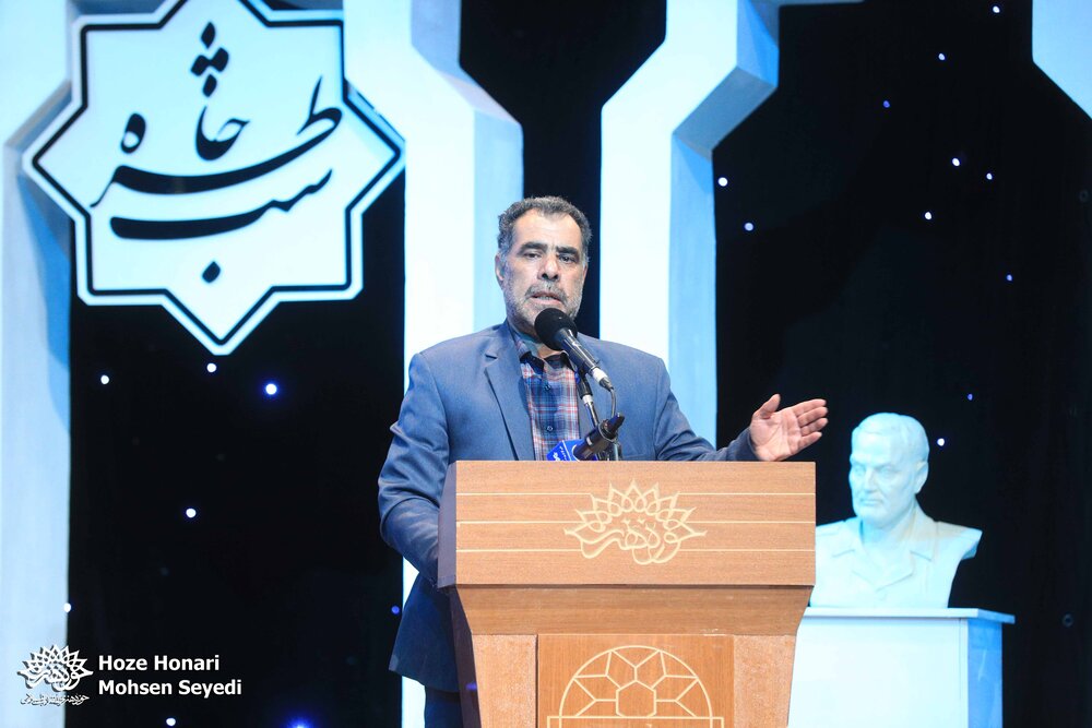 این بیشه خالی از شیر نخواهد ماند