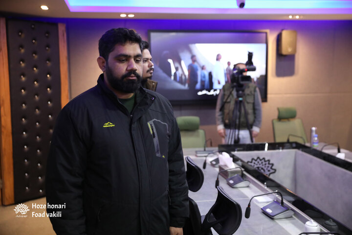 رونمای کتاب (ایران جان)