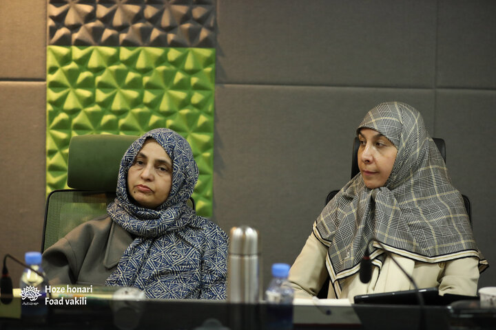 رونمای کتاب (ایران جان)