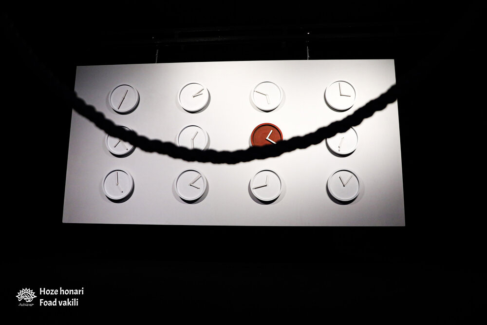 📷 نمایشگاه بین‌المللی کارتون و پوستر «ترور آنلاین»