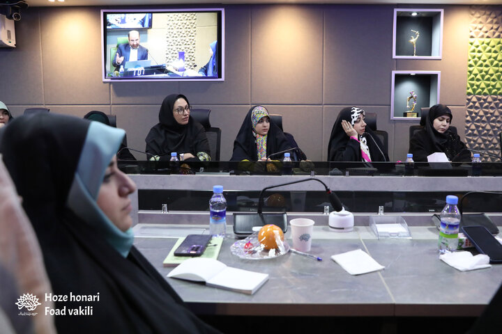 دوره ادبی تماشا