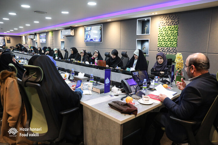 دوره ادبی تماشا