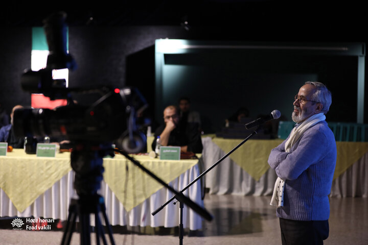 نشست صمیمانه ریاست حوزه هنری با کارگردانان و کارشناسان نمایش استان‌های حوزه هنری