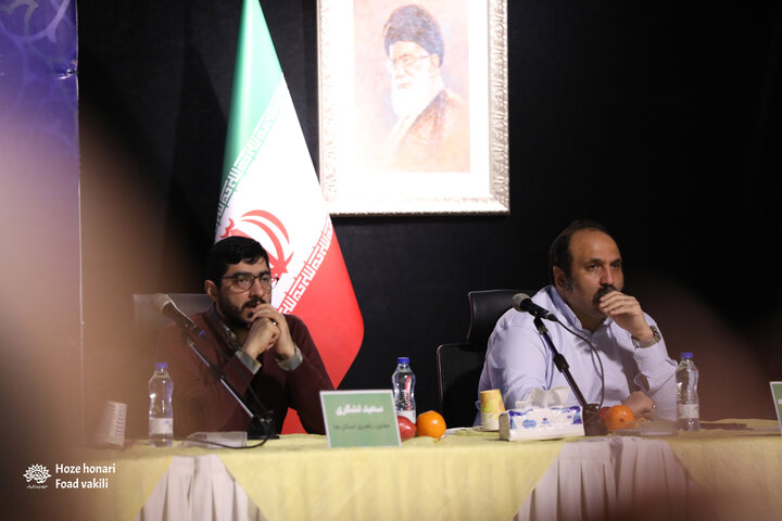 نشست صمیمانه ریاست حوزه هنری با کارگردانان و کارشناسان نمایش استان‌های حوزه هنری