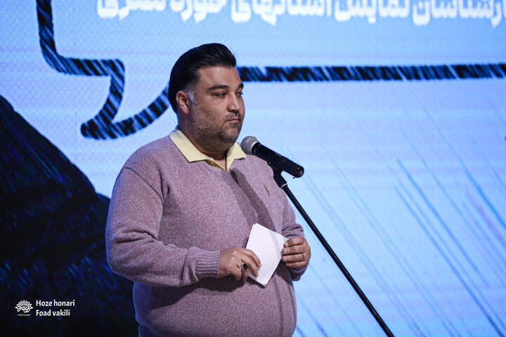 نشست صمیمانه ریاست حوزه هنری با کارگردانان و کارشناسان نمایش استان‌های حوزه هنری