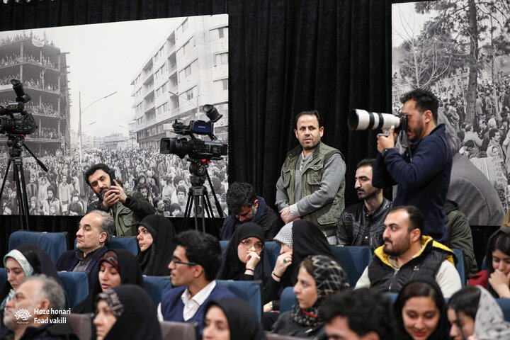 آیین افتتاحیه نمایشگاه مستندنگاری «زندگی در جنگ»