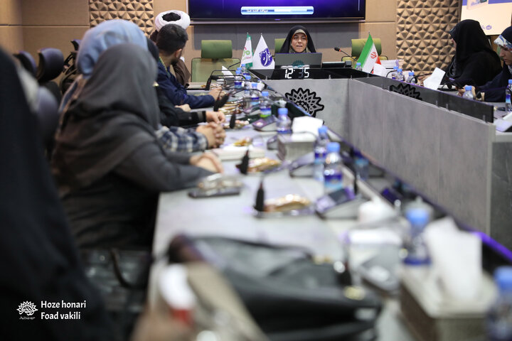 رونمایی کتاب