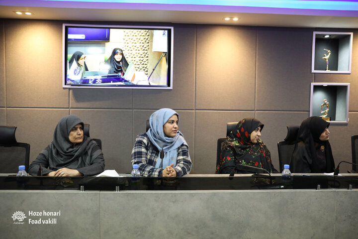 رونمایی کتاب