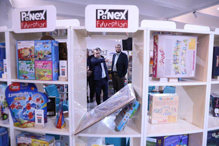 معاون وزیر ورزش مهمان کارستان شد