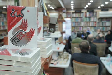 📷 جشن رونمایی کتاب «کمان»