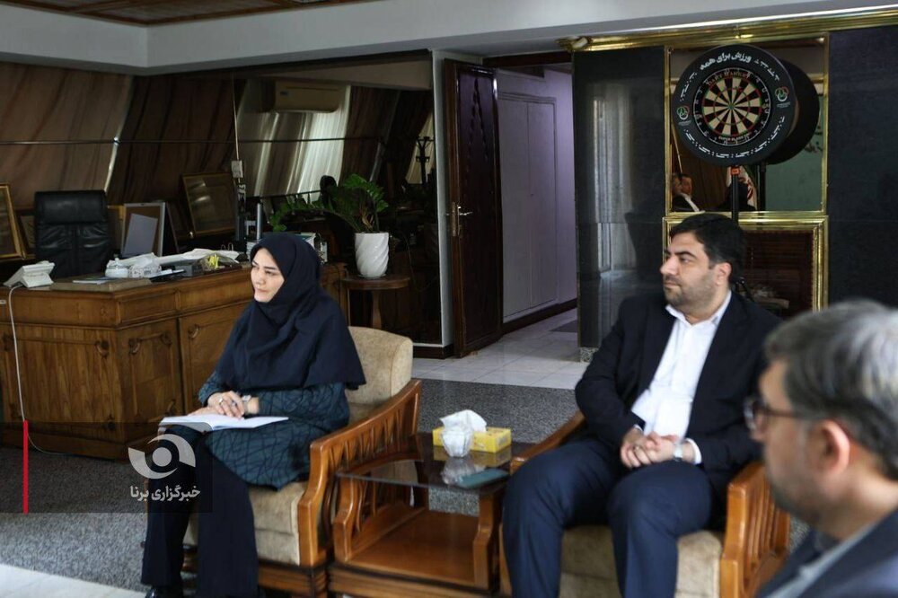 تعامل حوزه هنری و وزارت ورزش و جوانان در راستای تولید محتوای نوآورانه در حوزه جوانان