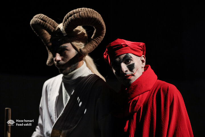 نمایش می خواستم اسبش باشم