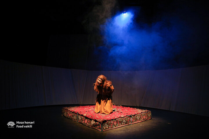 نمایش می خواستم اسبش باشم