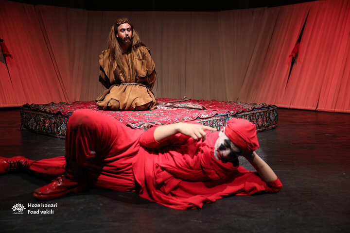 نمایش می خواستم اسبش باشم