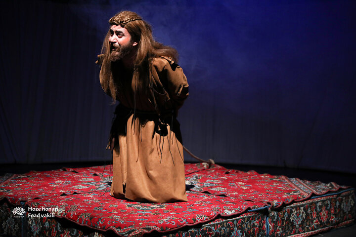 نمایش می خواستم اسبش باشم