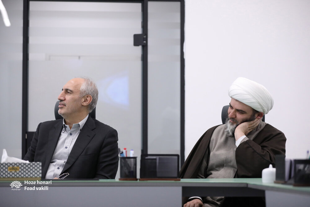 بازدید معاون برنامه و بودجه از کارستان