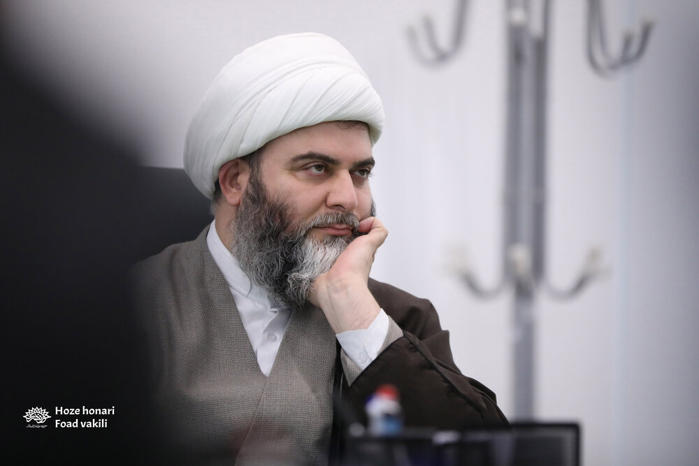 بازدید معاون برنامه و بودجه از کارستان