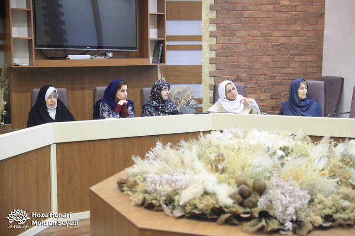 سلسله‌نشست‌های «بازار شکرفروشان»