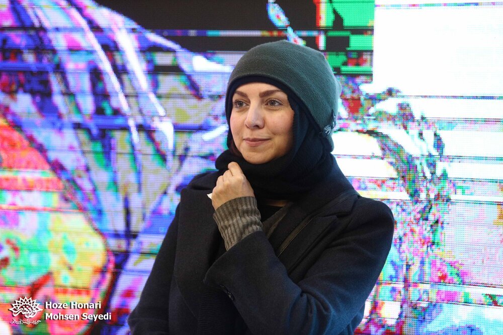 خوشا شجاعت آزادگان جهان که سکوت نمی‌کنند/چگونه یکی مثل من، با یکی مثل یزید بیعت کند