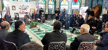 ویژه‌برنامه ادبی «محفل شعر امین» هم‌زمان با سراسر کشور در ارومیه برگزار شد
