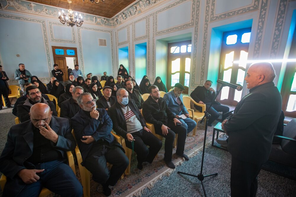 شاعران قزوینی از فراق رهبر شهید خواندند