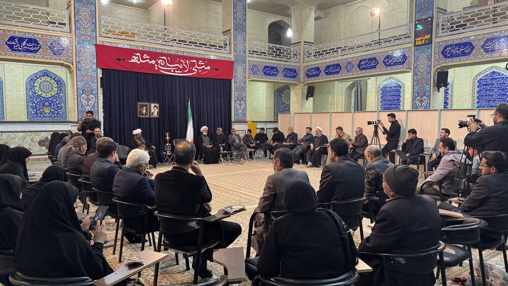 برگزاری «محفل شعر امین» در یزد؛ هم‌عهدی شاعران استان با شهید رهبر