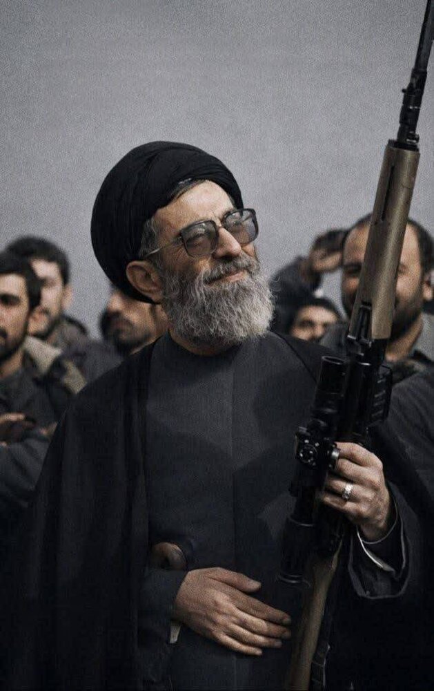 چه مبارک سحری بود و چه فرخنده شبی